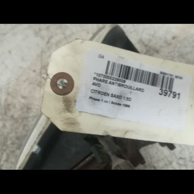 Phare antibrouillard avant droit occasion CITROEN SAXO Phase 1 03-1996->09-1999 1.5D 3