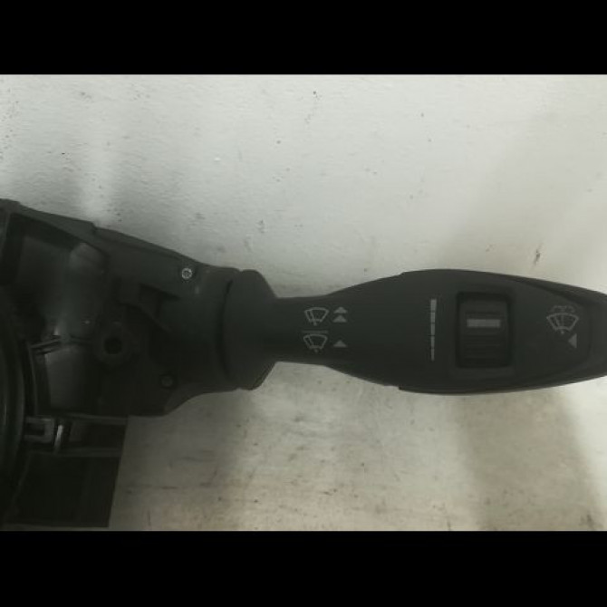 Bloc commodos occasion FORD FIESTA VI Phase 1 10-2008->11-2012 1.4 TDCI 68ch 2