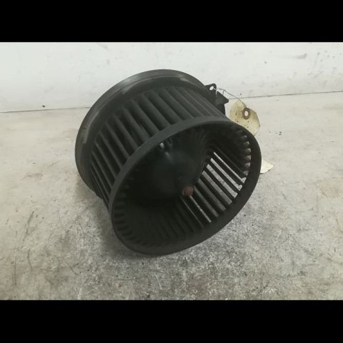 Ventilateur de chauffage occasion FORD FIESTA VI Phase 1 10-2008->11-2012 1.4 TDCI 68ch 1790329 2