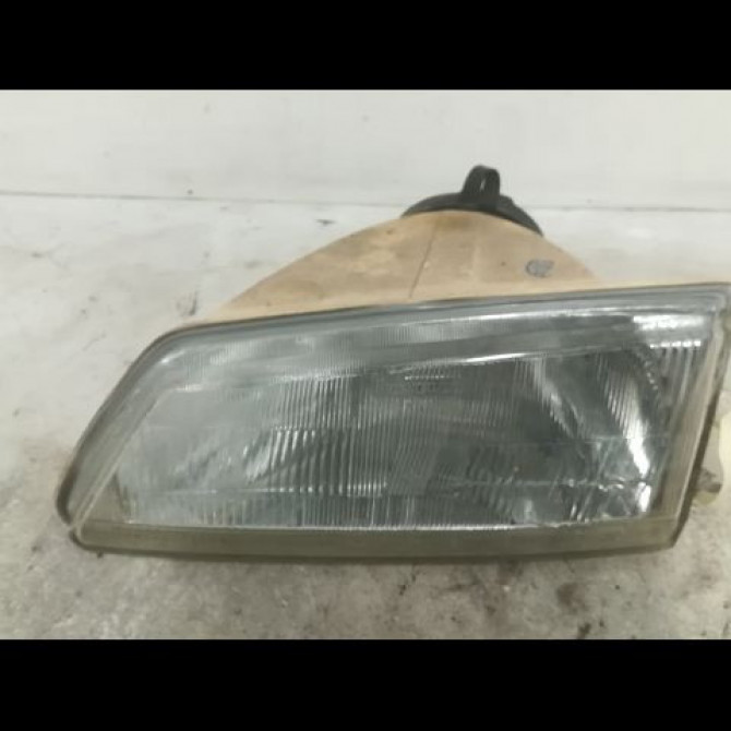 Phare gauche occasion PEUGEOT 106 Phase 1 09-1991->04-1996 1.5D 6204C7 1
