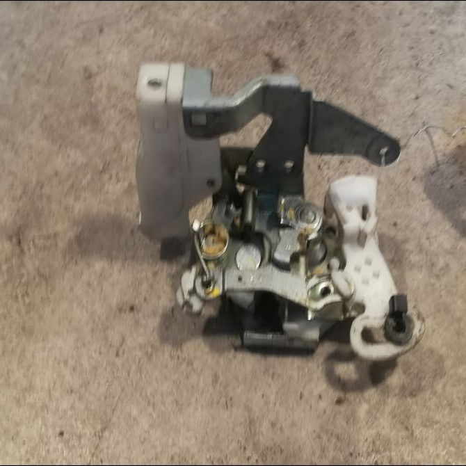 Serrure porte avd occasion CITROEN C1 I Phase 1 06-2005->11-2008 1.0i 9136T0 2