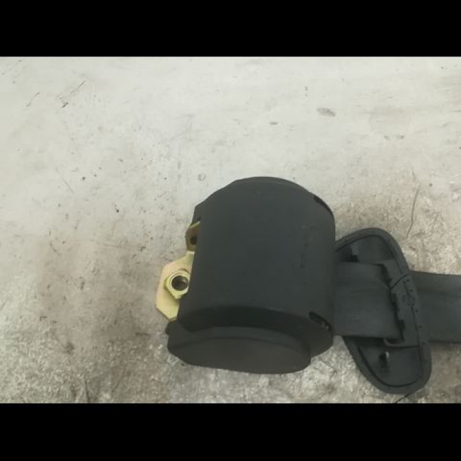 Ceinture centrale arriere occasion RENAULT LAGUNA II Phase 1 11-2000->03-2005 1.9 DCI 110ch 2