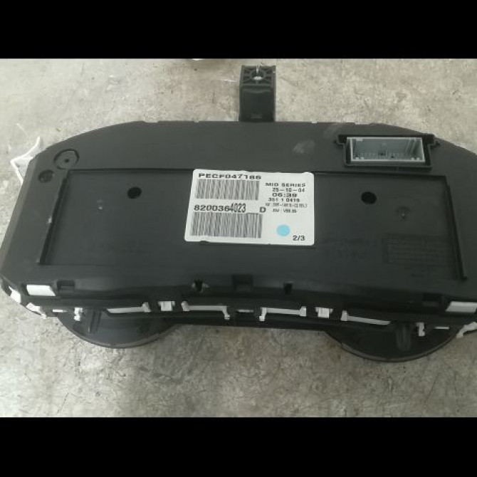 Compteur occasion RENAULT MEGANE II Phase 1 09-2003->12-2005 1.6 16v 8200364027 2