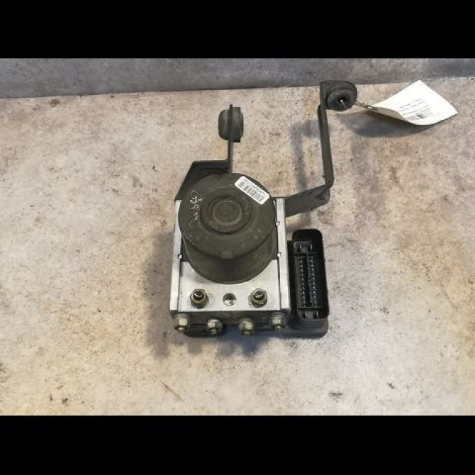 Unité hydraulique ABS occasion FORD CMAX I Phase 1 09-2003->03-2007 1.6 TDCI 110ch 90541362 2