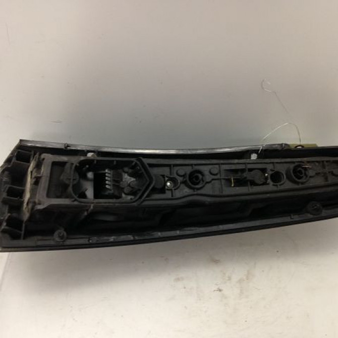 Feu arrière gauche occasion OPEL MERIVA I Phase 2 01-2006->09-2010 1.3 CDTI 75ch 93187879 2