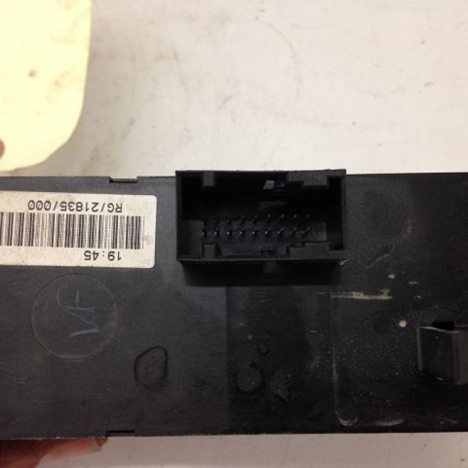 Commande lève-glace porte avant gauche occasion MINI MINI I Phase 1 09-2001->07-2004 D One 4