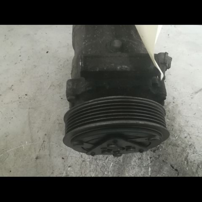 Compresseur air conditionne occasion FORD FIESTA V Phase 2 10-2005->10-2008 1.4 TDCI 1500822 3