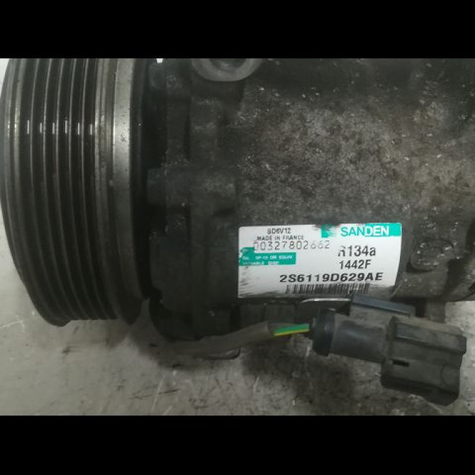 Compresseur air conditionne occasion FORD FIESTA V Phase 2 10-2005->10-2008 1.4 TDCI 1500822 4