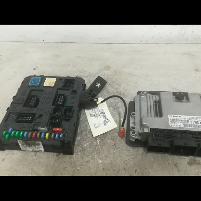 Calculateur moteur occasion PEUGEOT 308 I Phase 1 09-2007->03-2011 1.6 HDI 16v 90ch 1606382680 1