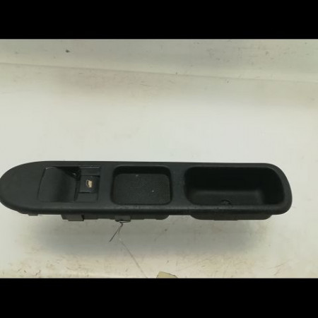 Commande lève-glace porte avant droite occasion PEUGEOT 307 Phase 1 04-2001->06-2005 2.0 HDI 110ch