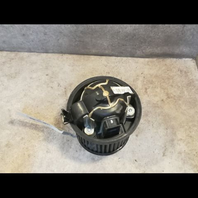 Ventilateur de chauffage occasion PEUGEOT 308 I Phase 1 09-2007->03-2011 1.6 HDI 16v 90ch 6441Z7 2