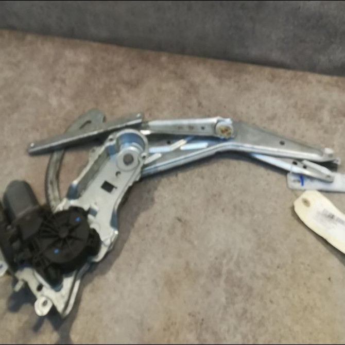 Mecanisme+moteur leve-glace avg occasion OPEL MERIVA I Phase 2 01-2006->09-2010 1.7 CDTI 100ch 93189355 1
