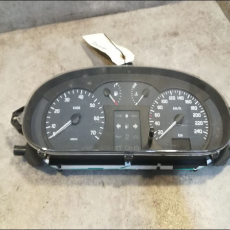 Compteur occasion RENAULT MEGANE I Phase 2 03-1999->06-2003 1.4 16v 8200038779