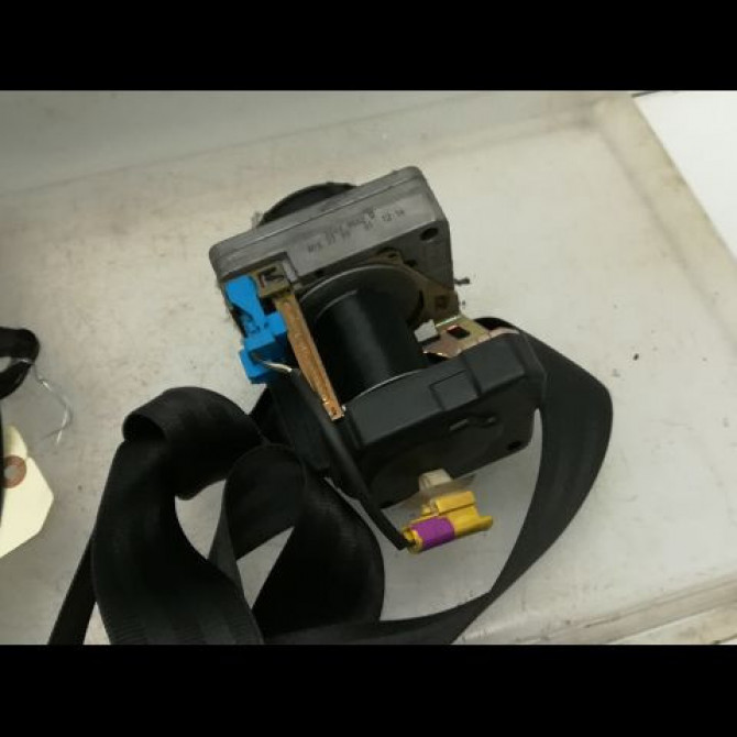 Ceinture avant droite occasion VOLKSWAGEN GOLF IV GOLF IV Phase 1 1998-01-01->2005-06-30 1.9 TDI 90ch 1J4857706AAHCR 2