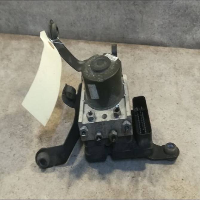 Unité hydraulique ABS occasion FORD FIESTA V Phase 1 09-2002->10-2005 1.6 TDCI 1467717 1