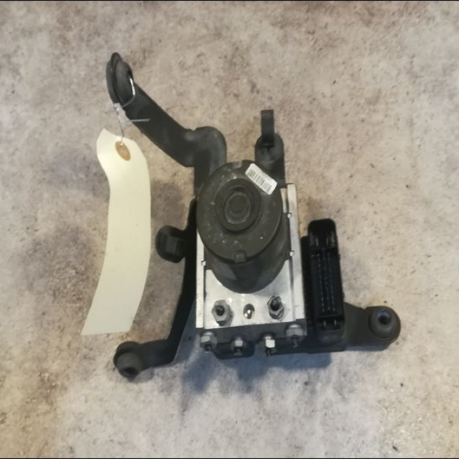 Unité hydraulique ABS occasion FORD FIESTA V Phase 1 09-2002->10-2005 1.6 TDCI 1467717 2