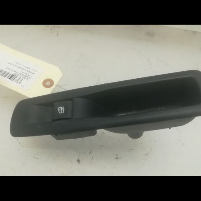 Commande leve-glace porte arrière gauche occasion RENAULT MEGANE III MEGANE III Phase 1 BREAK 2009-06-01->2012-01-31 1.5 DCI 90ch 1