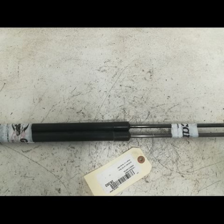 Verin droit hayon occasion AUDI A2 Phase 1 07-2000->12-2005 1.4 TDI 75ch 8Z0827552C