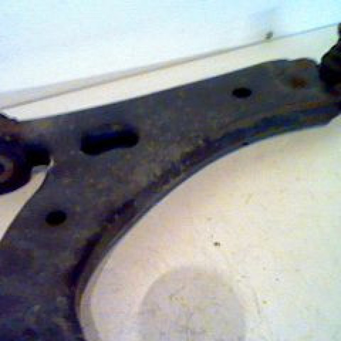 Triangle inf avd occasion FORD FIESTA V Phase 1 09-2002->10-2005 1436169 2