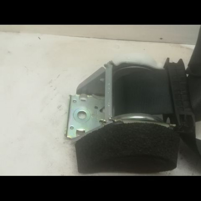 Ceinture arrière droite occasion PEUGEOT 3008 I Phase 1 04-2009->12-2013 2.0 HDI 163ch 8975HY 2