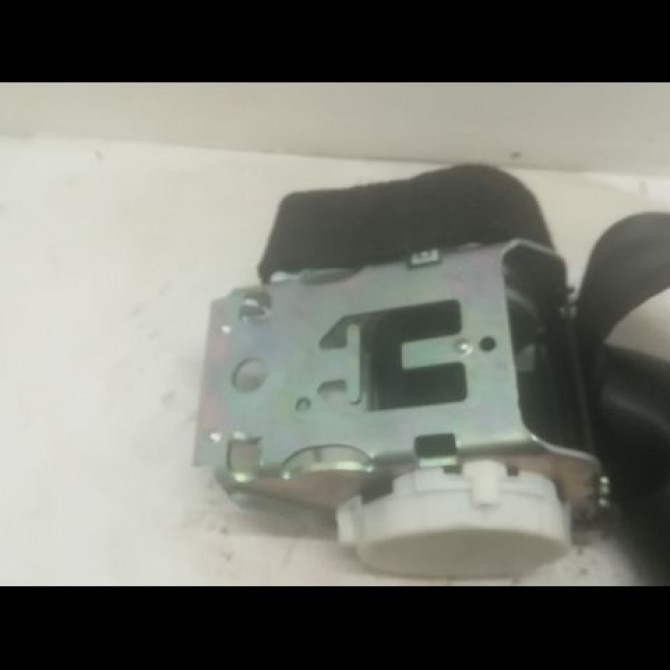 Ceinture arrière droite occasion PEUGEOT 3008 I Phase 1 04-2009->12-2013 2.0 HDI 163ch 8975HY 3