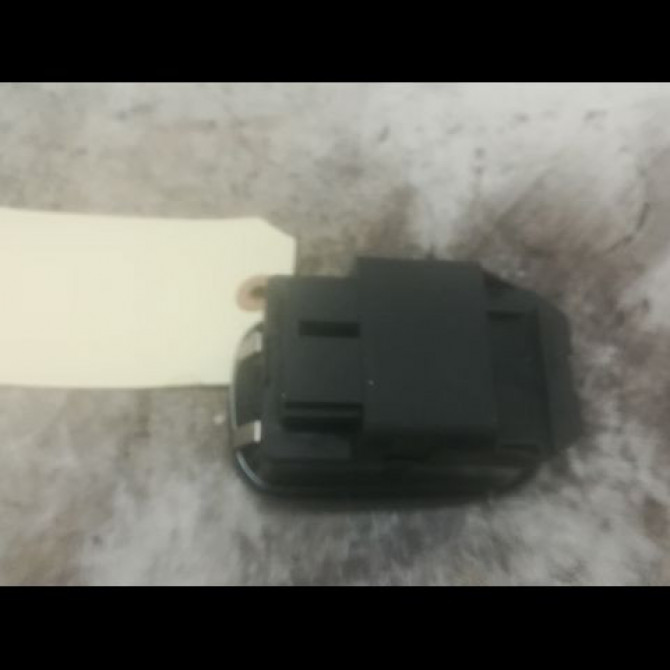 Commande lève-glace porte avant droite occasion PEUGEOT 206 Phase 1 09-1998->03-2009 1.9 D 2