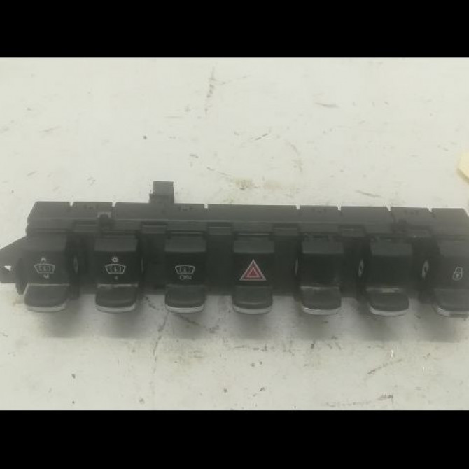 Bouton de warning occasion PEUGEOT 3008 I Phase 2 11-2013->... 1