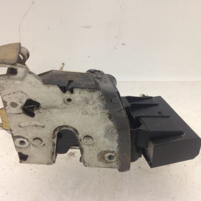 Serrure porte arg occasion B.M.W. SERIE 5 IV Phase 2 07-2000->07-2003 530d 51228125671 2