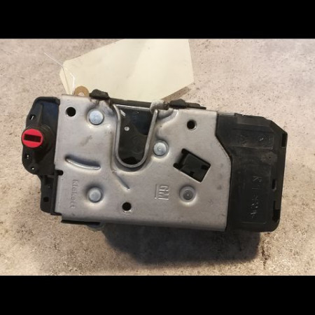 Serrure porte ard occasion OPEL ZAFIRA II Phase 2 01-2008->12-2014 1.7 CDTI 16v 110ch 13220372