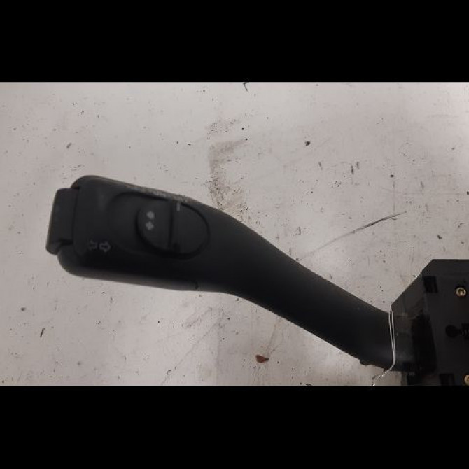 Bloc commodos occasion SKODA FABIA I Phase 2 09-2004->05-2007 1.4 TDI 75ch 3