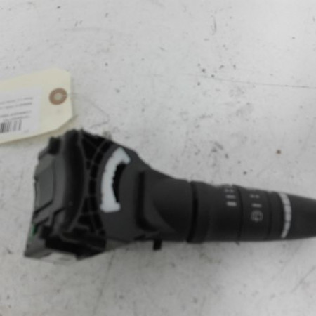 Commande essuie glace occasion NISSAN X-TRAIL I Phase 1 07-2001->12-2003 2.2 VDI 114ch 252608H905