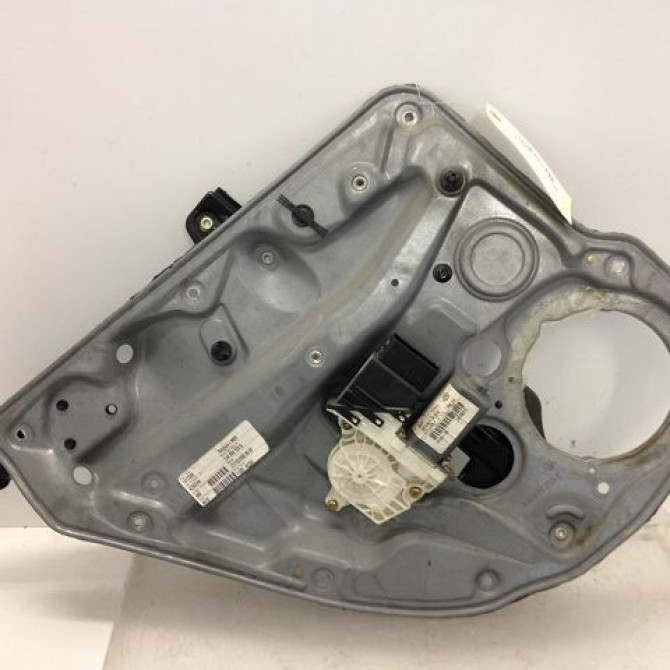 Mecanisme+moteur leve-glace arg occasion VOLKSWAGEN GOLF IV GOLF IV Phase 1 1998-01-01->2005-06-30 1.9 TDI 100ch 1J4839461F 1