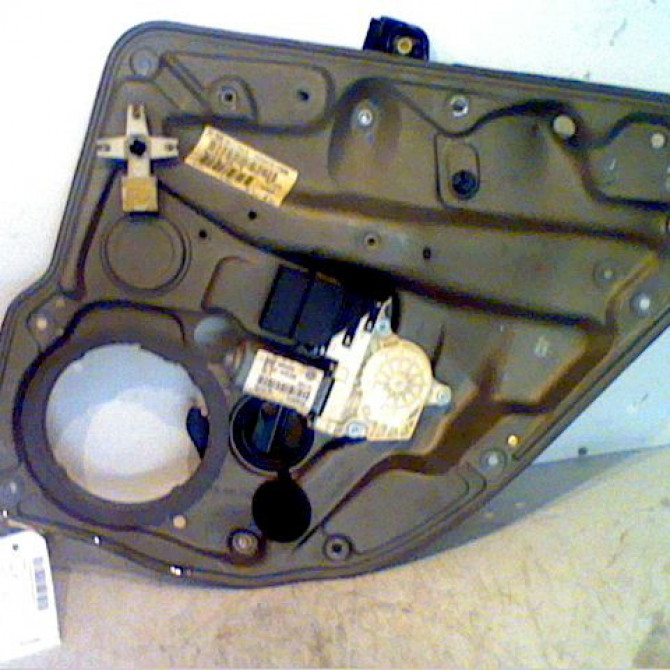 Mecanisme+moteur leve-glace ard occasion VOLKSWAGEN BORA Phase 1 10-1998->12-2005 1J5839462A 1