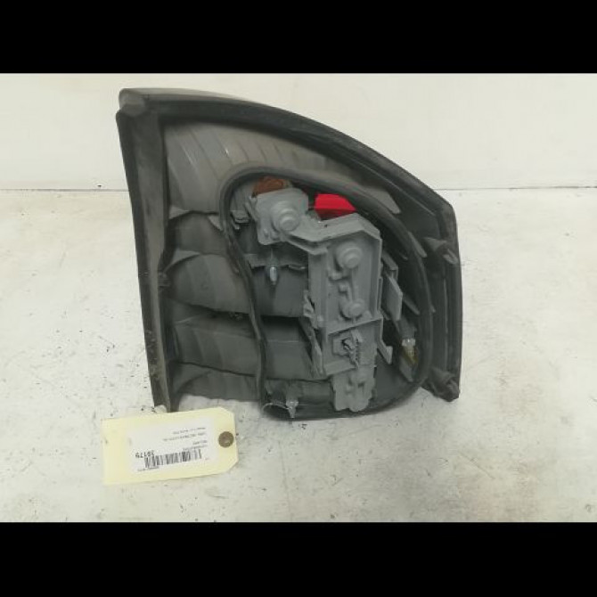Feu arrière gauche occasion OPEL VECTRA III Phase 1 06-2002->10-2005 2.0 DTI 16v 93177156 2