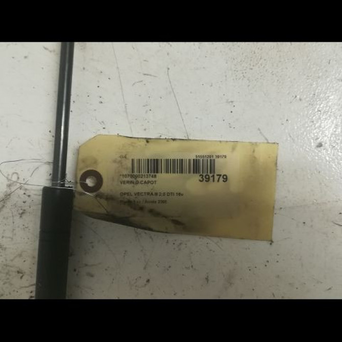 Verin d capot occasion OPEL VECTRA III Phase 1 06-2002->10-2005 2.0 DTI 16v 2