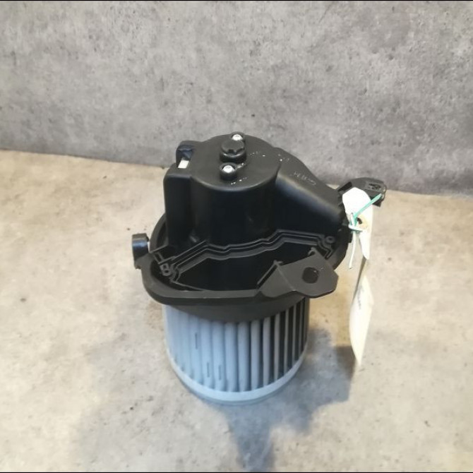 Ventilateur de chauffage occasion FIAT GRANDE PUNTO III Phase 1 09-2005->12-2013 1.3 D MULTIJET 16v 75ch 1