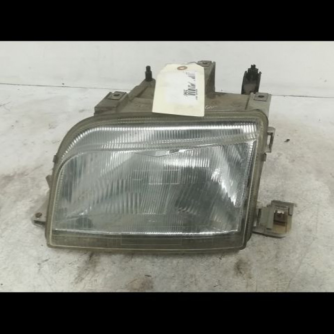 Phare gauche occasion RENAULT CLIO I Phase 1 06-1990->03-1994 1.9 D 7701034146 1