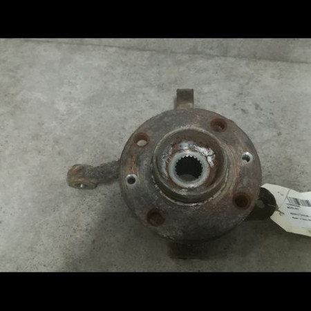 Moyeu avd occasion RENAULT EXPRESS Phase 1 11-1985->09-1994 1.0i 37ch