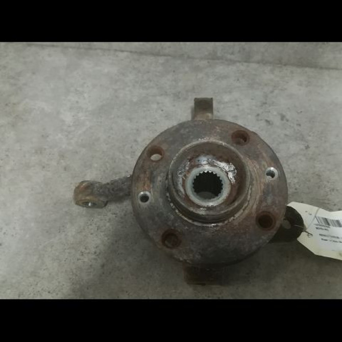 Moyeu avd occasion RENAULT EXPRESS Phase 1 11-1985->09-1994 1.0i 37ch 1