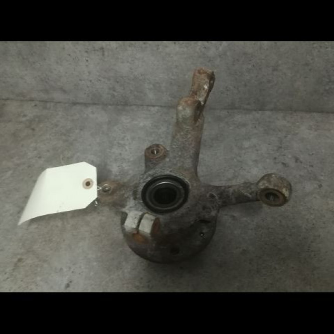 Moyeu avd occasion RENAULT EXPRESS Phase 1 11-1985->09-1994 1.0i 37ch 2