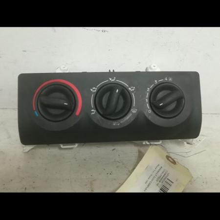 Commande de chauffage occasion RENAULT CLIO CAMPUS II Phase 1 07-2006->07-2009 1.5 DCI 65ch