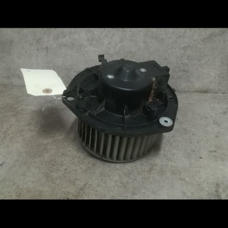 Ventilateur de chauffage occasion IVECO DAILY IV phase 1 04-2006->04-2009 35C15