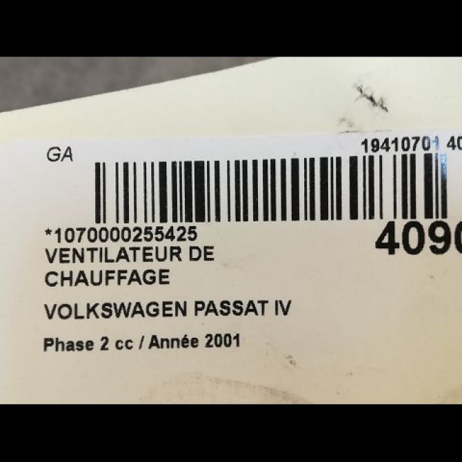 Ventilateur de chauffage occasion VOLKSWAGEN PASSAT IV Phase 2 10-2000->03-2005 1.9 TDI 100ch 8D1820021C 3