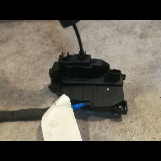 Serrure porte avd occasion RENAULT MEGANE III Phase 3 10-2013->... 1.5 DCI 95ch 2