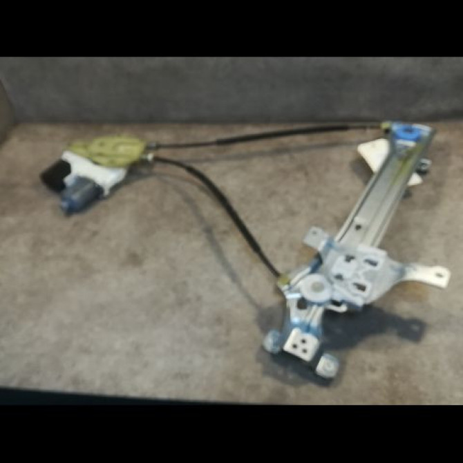 Mecanisme+moteur leve-glace ard occasion RENAULT MEGANE III Phase 3 10-2013->... 1.5 DCI 95ch 2