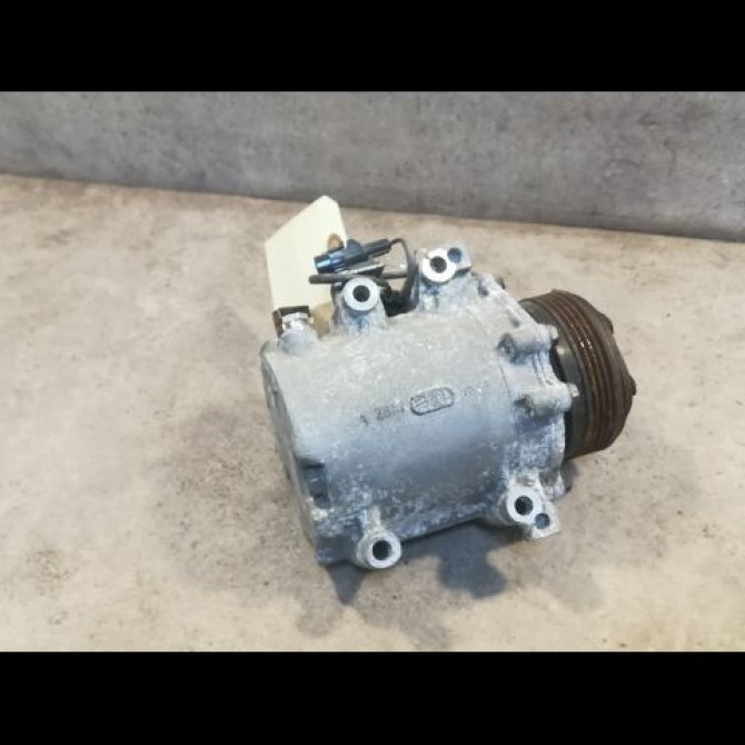 Compresseur air conditionne occasion SUZUKI SWIFT III Phase 1 03-2005->09-2011 1.3i 90ch 2