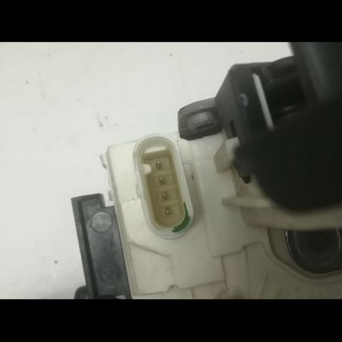 Serrure porte avd occasion MERCEDES CLASSE E IV Phase 1 03-2009->11-2012 E 350 CDI 231ch 2047203035 4