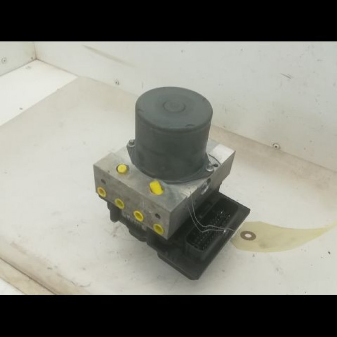 Unité hydraulique ABS occasion MERCEDES CLASSE E IV Phase 1 03-2009->11-2012 E 350 CDI 231ch 2124310248 1