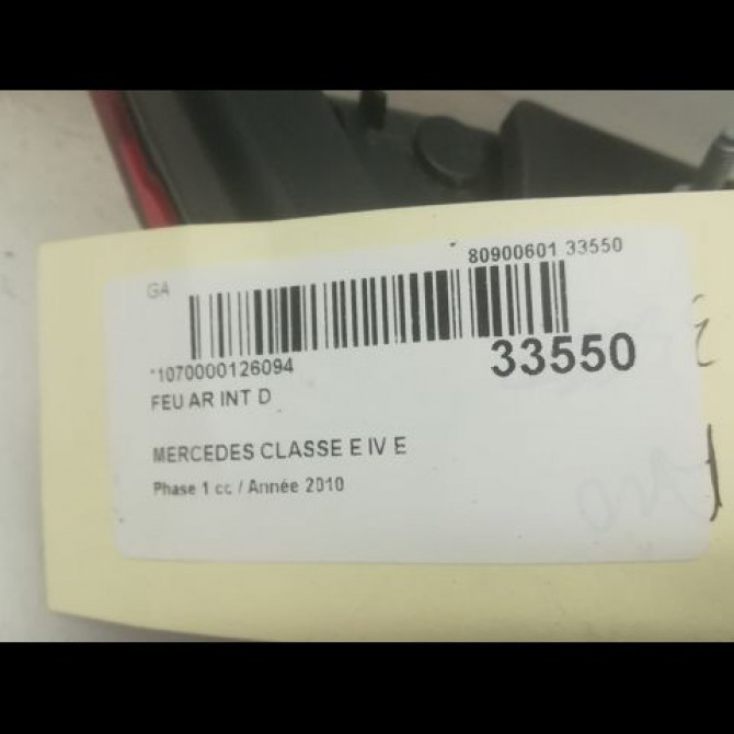 Feu arrière intérieur droit occasion MERCEDES CLASSE E IV Phase 1 03-2009->11-2012 E 350 CDI 231ch 2079063800 3