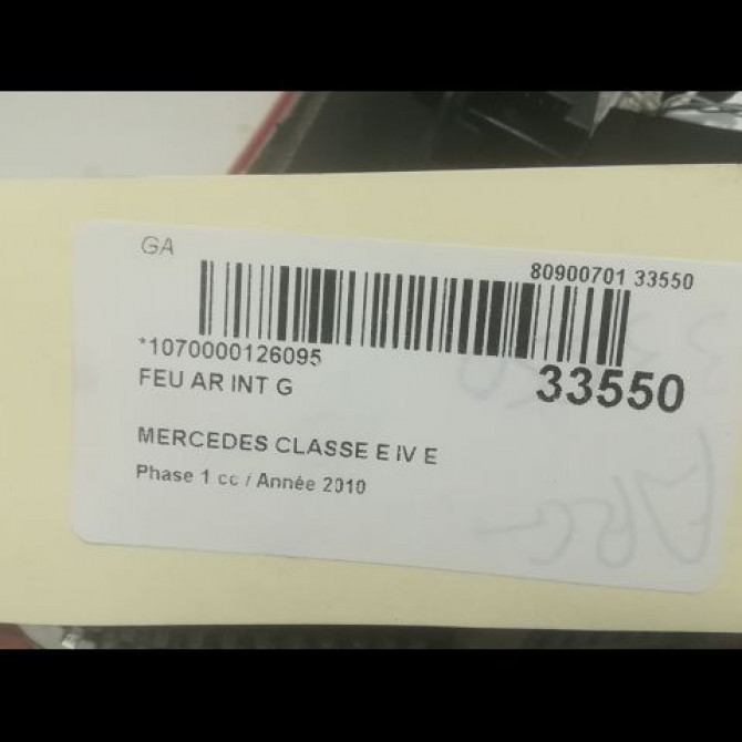 Feu arrière interieur gauche occasion MERCEDES CLASSE E IV Phase 1 03-2009->11-2012 E 350 CDI 231ch 2079063700 3